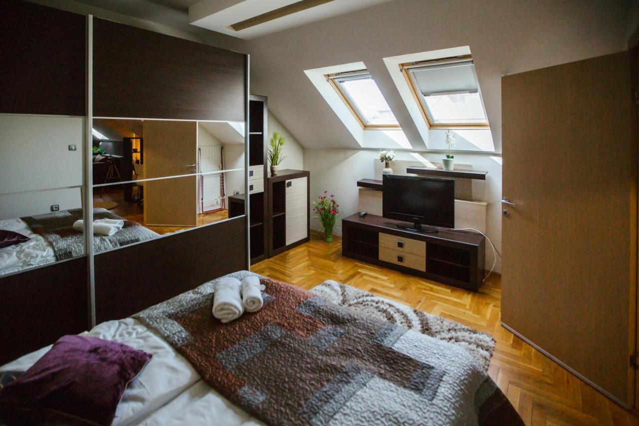 Old Town Flat Daire Novi Sad Dış mekan fotoğraf