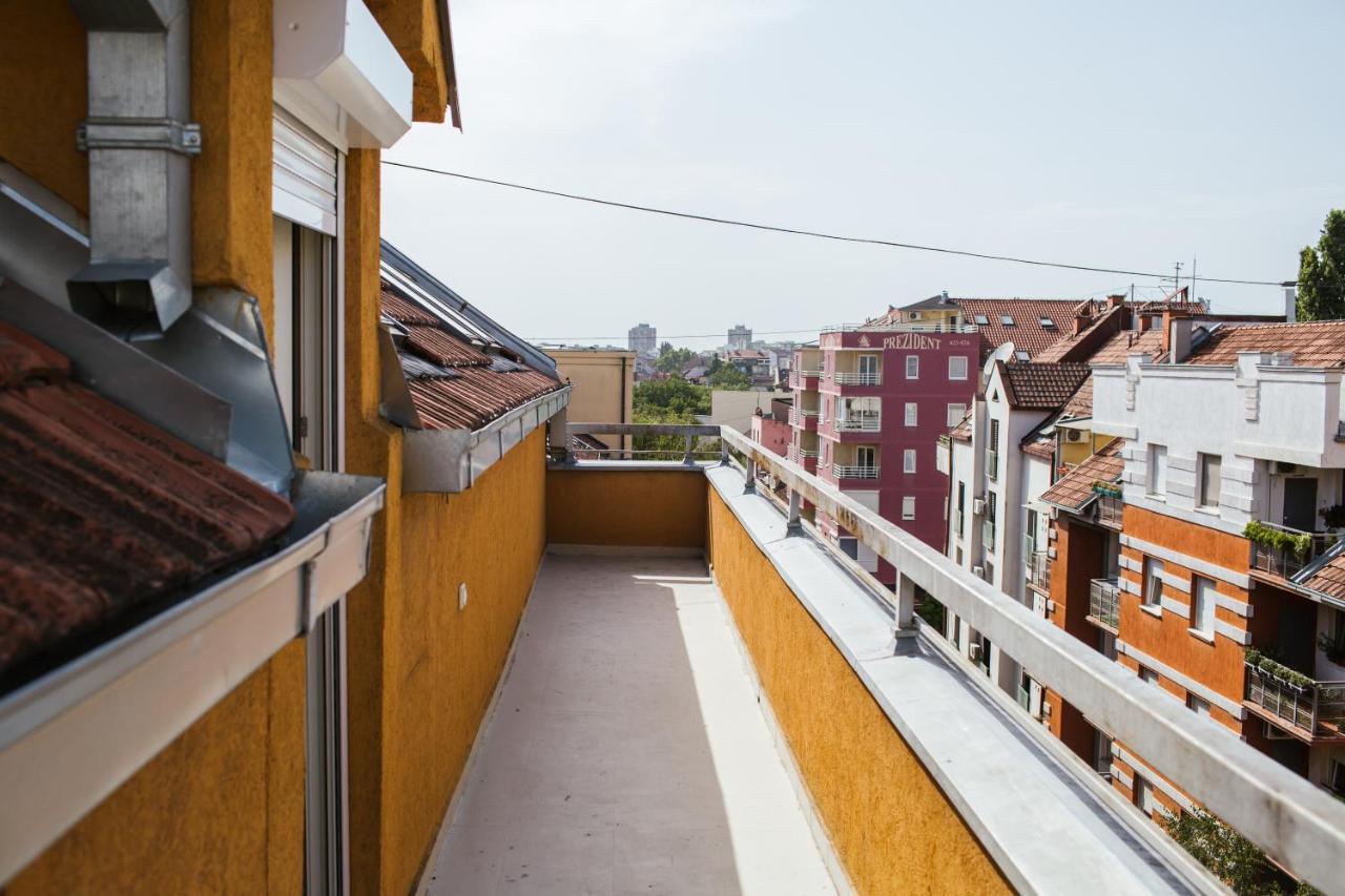 Old Town Flat Daire Novi Sad Dış mekan fotoğraf